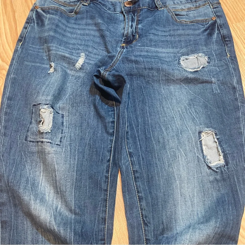 Maurices patchwork crop denim‎ jeans 7/8